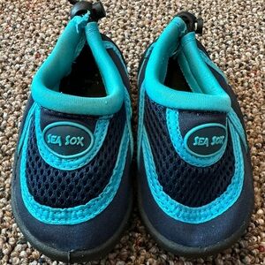 Blue Slip-On Water Shoes with Breathable Mesh